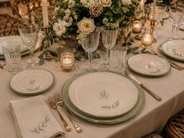 Grand plat décoratif personnalisé en céramique émaillée à la main